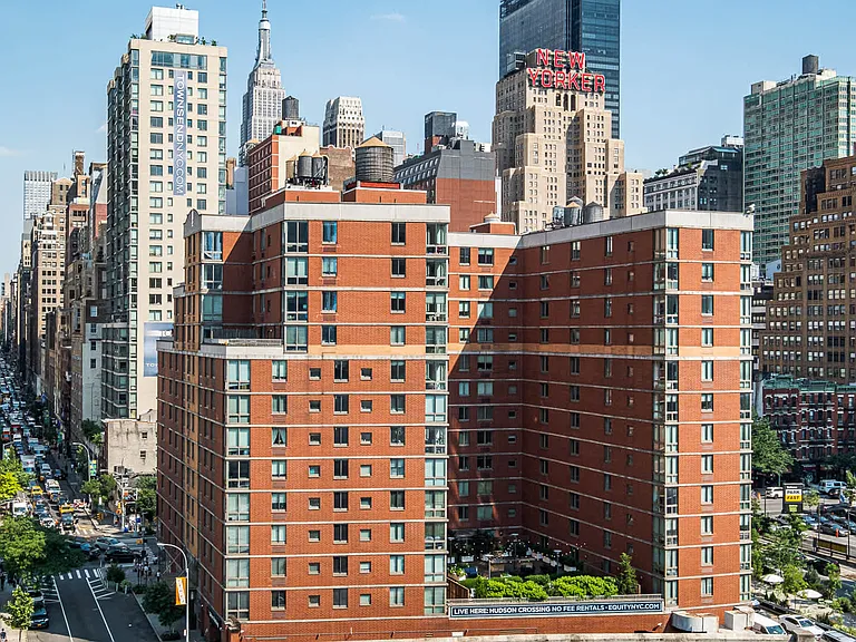 400 W 37th St #7R — Photo 21