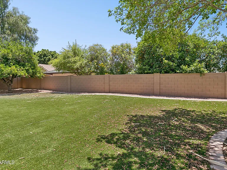 8611 W Foothill Dr — Photo 70