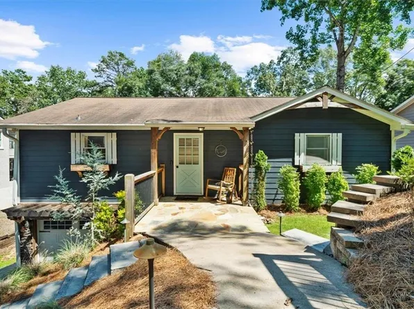 9430 Chestatee Ct, Gainesville, GA 30506