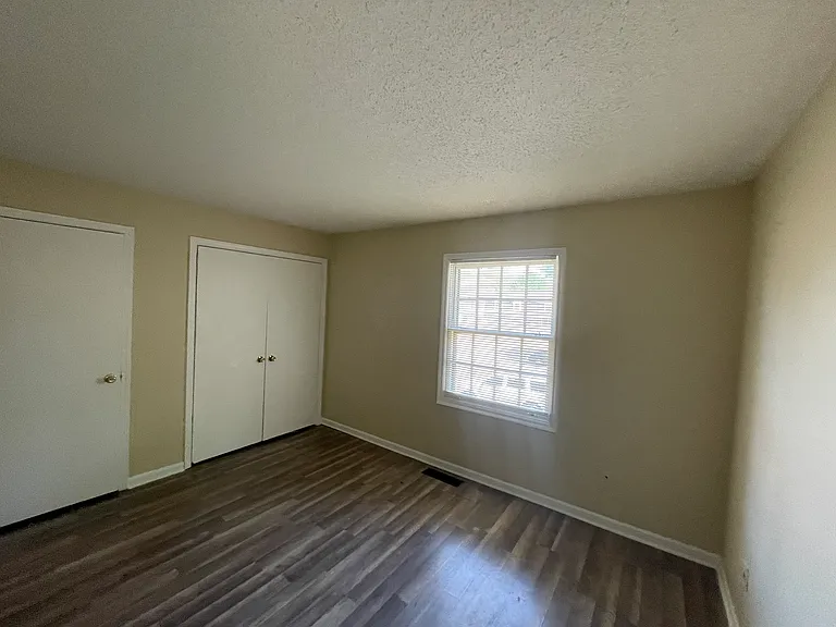 3751 Cambridge Station Dr — Photo 23