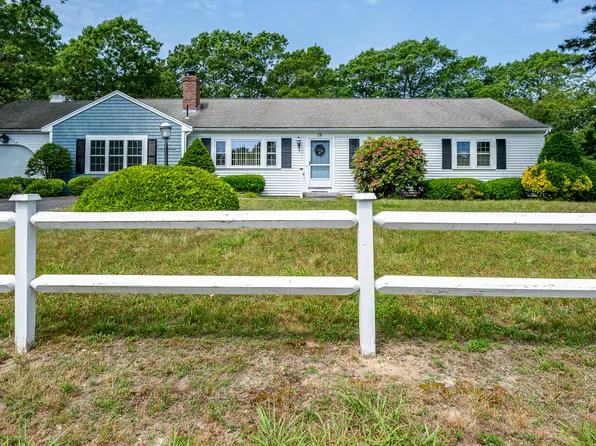 29 General Lawrence Road, South Yarmouth, MA 02664