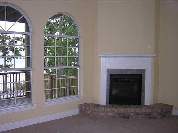 2nd image of 8550 Scenic Highway K