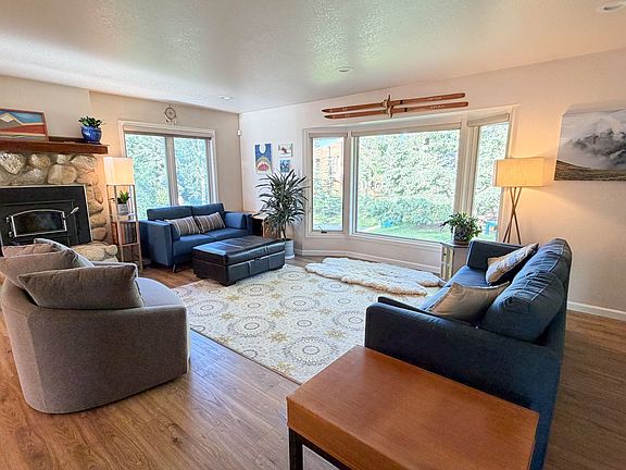 5th image of 6841 Crooked Tree Dr