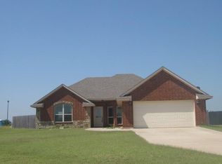 1 NE Summerwood Dr, Elgin, OK 73538