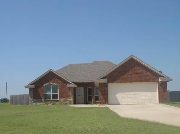 1 NE Summerwood Dr, Elgin, OK 73538
