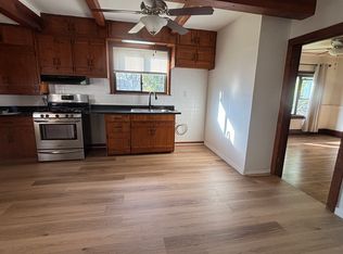 9520 S Chicago Rd #1, Oak Creek, WI 53154