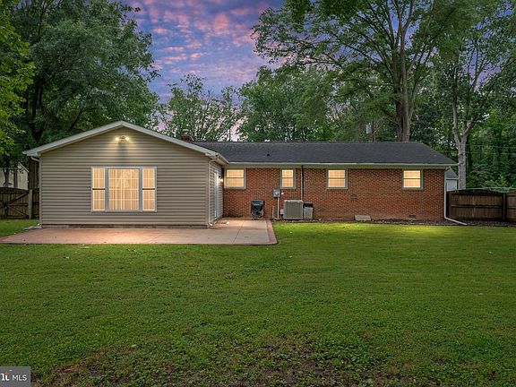 2nd image of 5379 Payne Dr