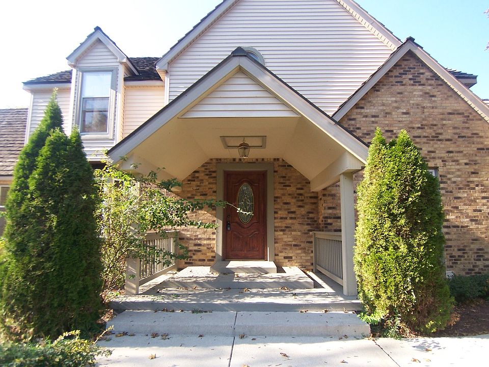 709 Cherry Valley Rd, Bull Valley, IL 60050 Zillow