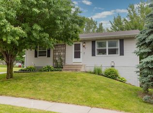 837 41st Ave NW, Rochester, MN 55901