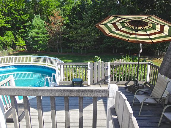 Trex deck around pool