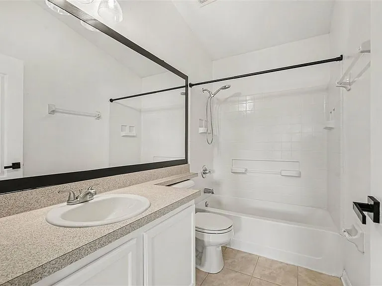 4249 Old Waverly Ct — Photo 23