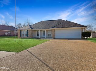 2004 Cross Point Cv, Brandon, MS 39042