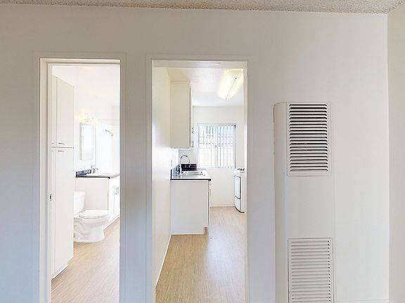 4th image of 5265 Clairemont Mesa Blvd #5280-05