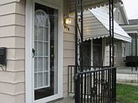 1st image of 828 E Burnett Ave