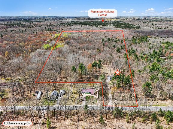 3rd image of 665 N Benson Rd