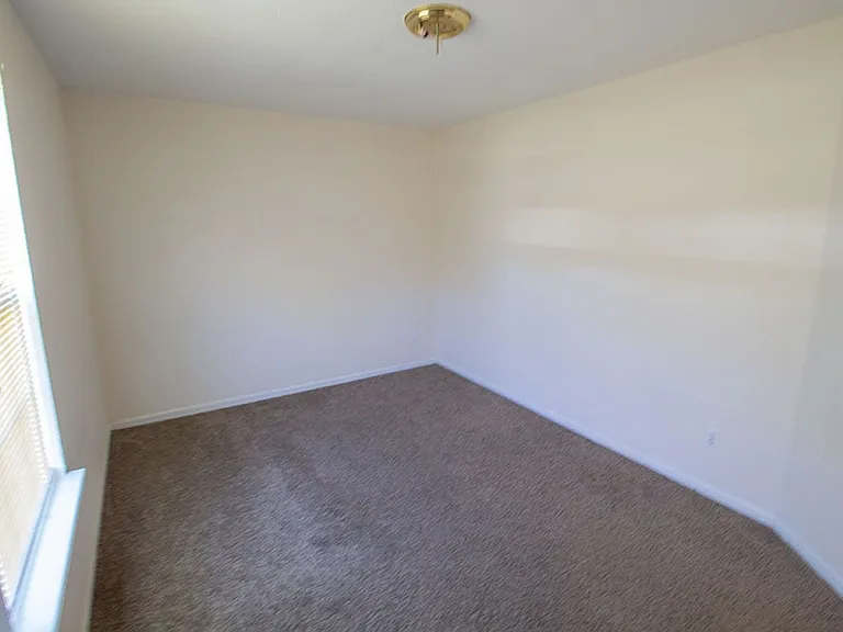4505 Rice Rd — Photo 16