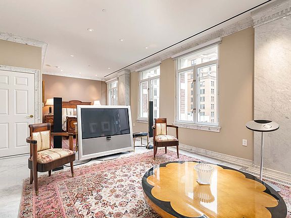 3rd image of 201 Sansome St Unit 903