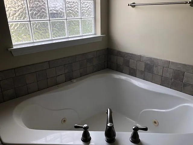 194 Autumn Leaf Dr — Photo 9