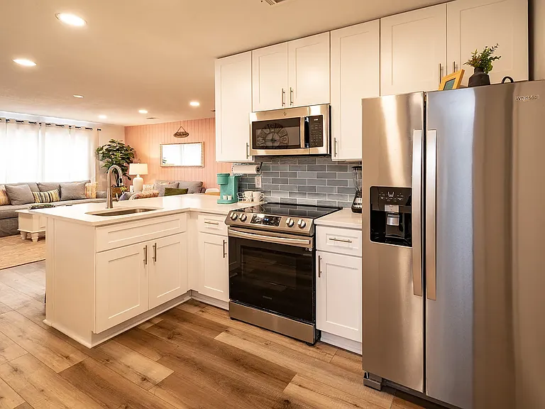 109 Driftwood Rd #103 — Photo 3
