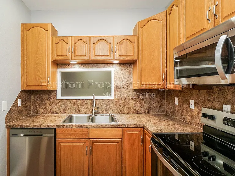 7711 Broadway #11C — Photo 8