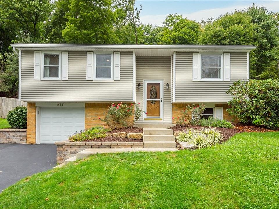 1st image of 548 Waterbury Dr
