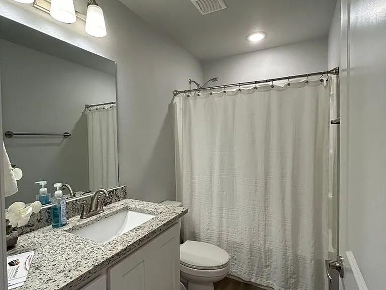 2032 Twin Falls Dr — Photo 11