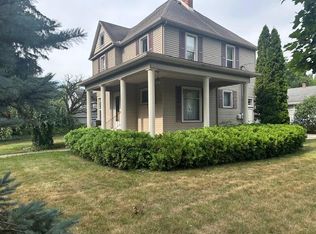 404 S McKenzie St, Adrian, MI 49221