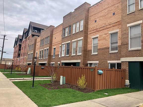 3rd image of 7239 Franklin St APT A