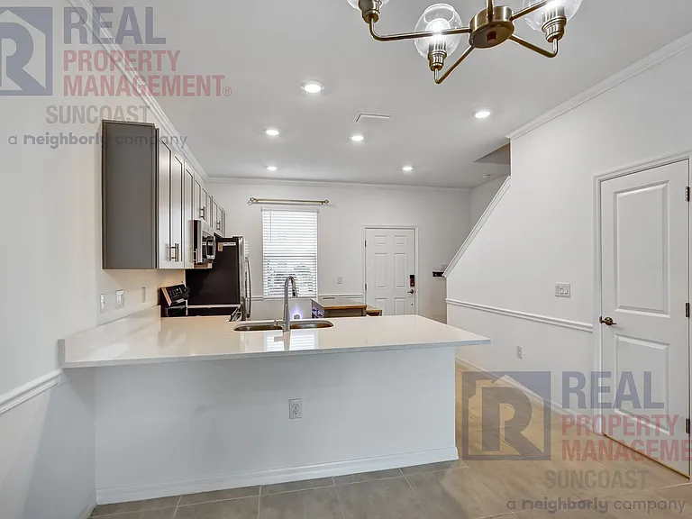 8937 Daybreak St — Photo 9
