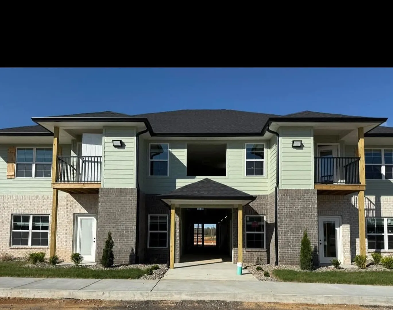 Royal Troon - 207 Palmer Court — Photo 1