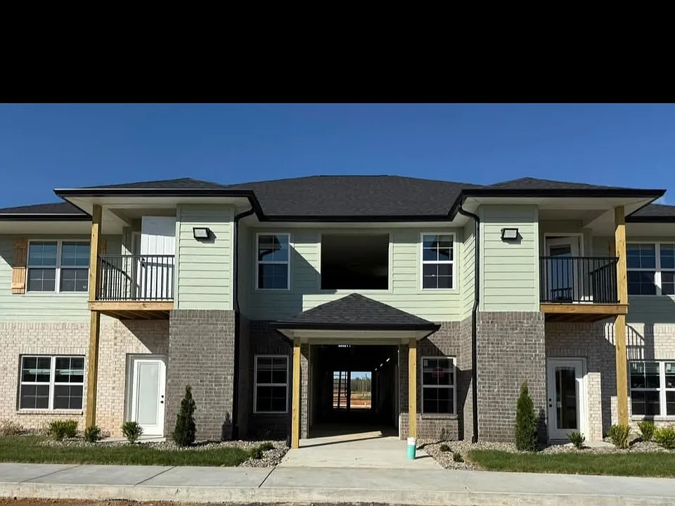 207 Palmer Ct