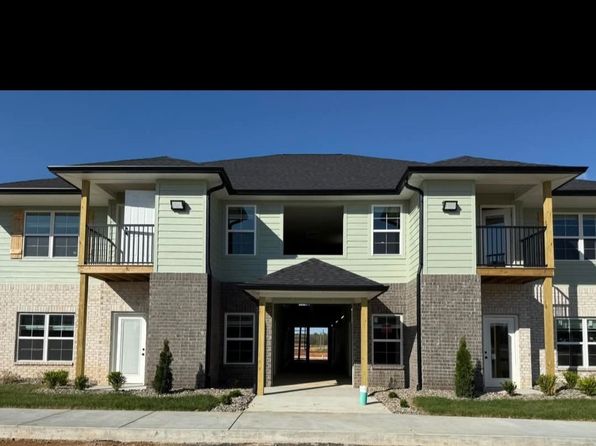207 Palmer Ct #8