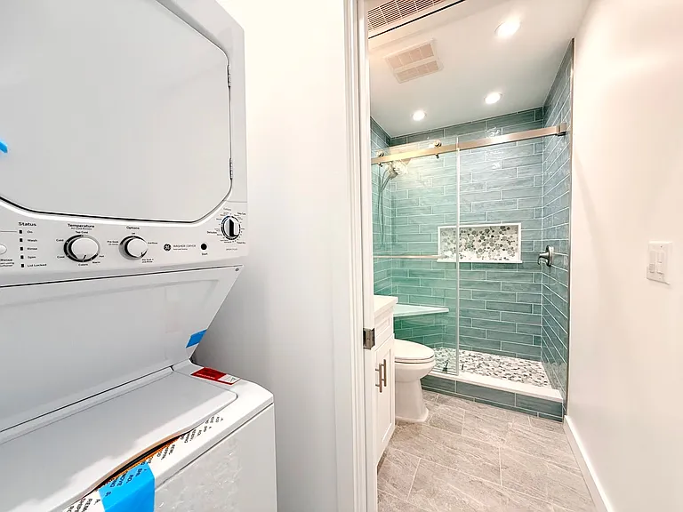 10839 Fellows Avenue — Photo 8