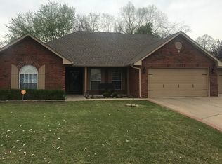 1005 Turner Dr, Muskogee, OK 74403