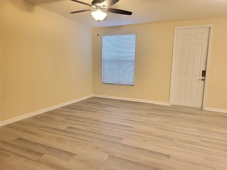 4658 Monarch Way — Photo 7