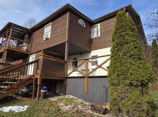 1624 Armstrong Rd, Summersville, WV 26651