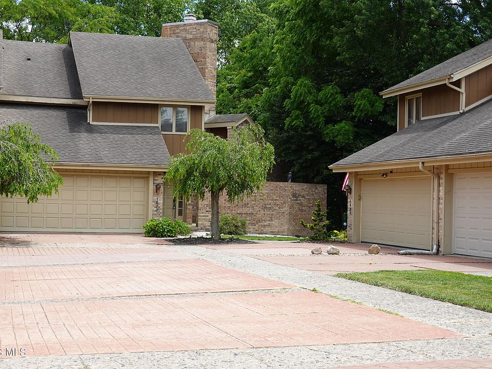 1st image of 1677 Wyandotte Blvd