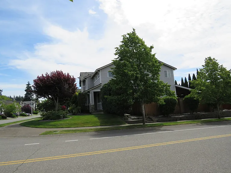 21906 40th Ave SE — Photo 37