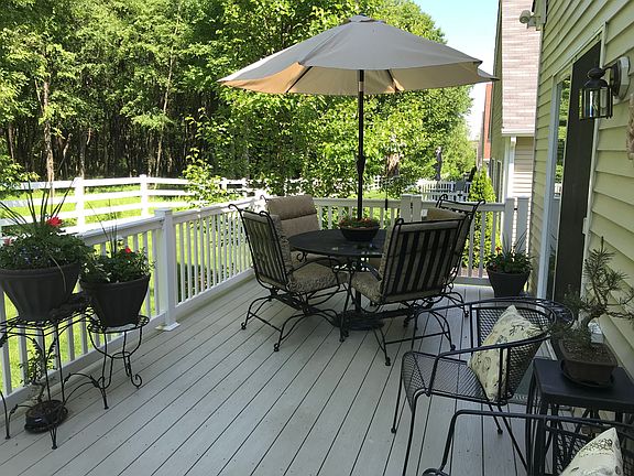 Rear deck