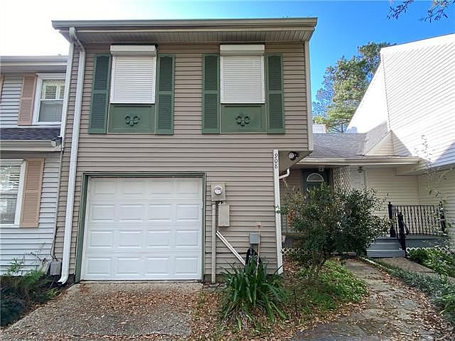 1st image of 908 Old Metairie Pl