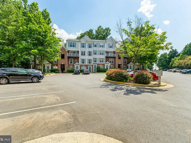12729 Fair Crest Ct #39-301 — Photo 4