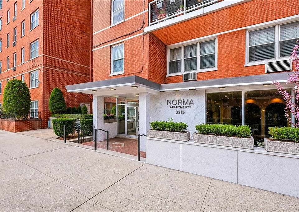 1st image of 3215 Avenue H APT 11R
