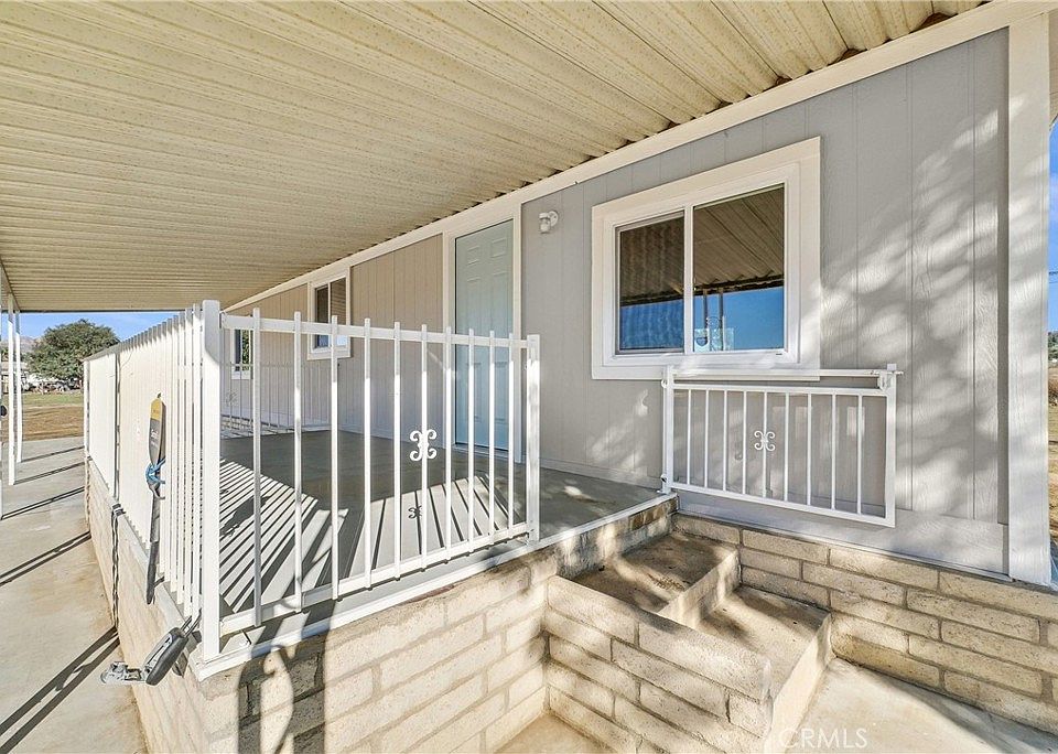 1st image of 22450 House Ln