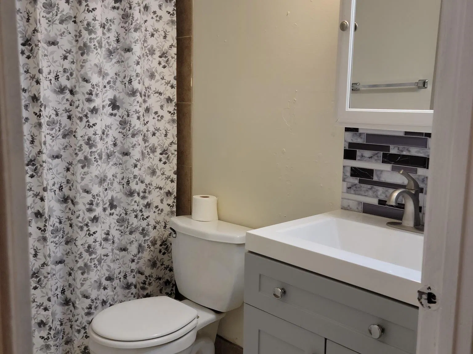 143 Reliance Pl — Photo 4