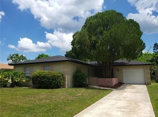 25 Winding Ridge Rd, Casselberry, FL 32707
