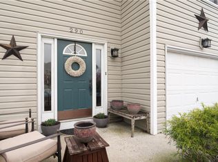 290 W 7th St, Pennsburg, PA 18073