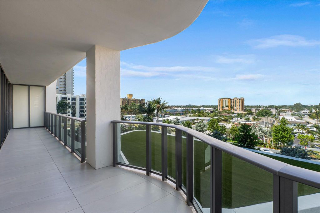 900 N Ocean Boulevard #504, photo 4