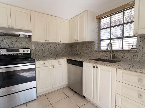 8650 SW 109th Ave Unit 3-231, Miami, FL 33173