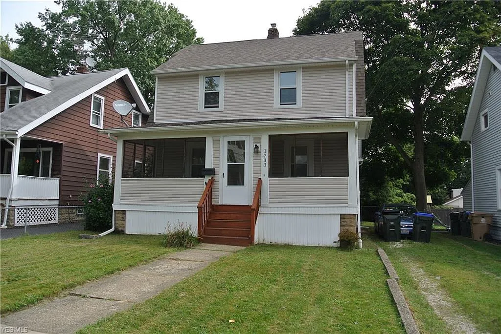 1733 6th St photo 1