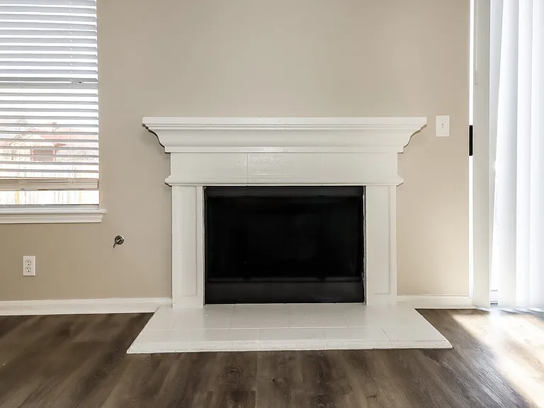 21013 Godolophin Ct — Photo 5